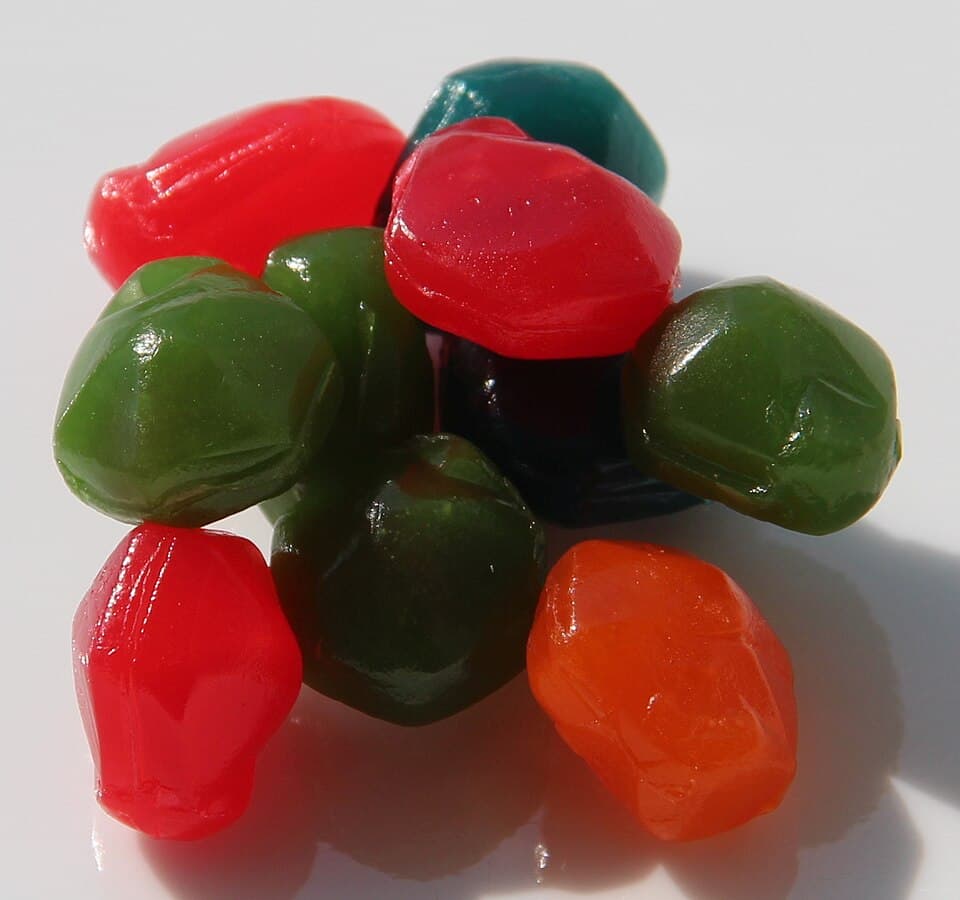 Fruit Gushers candy pieces