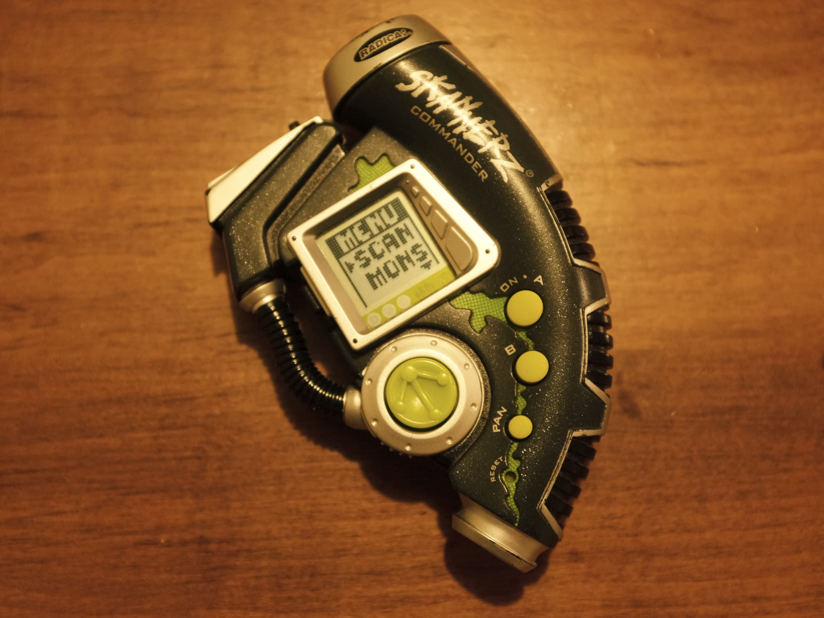 Skannerz Barcode Game vintage toy view