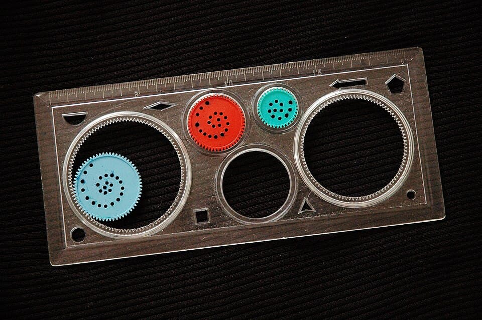 Vintage 1960s Kenner Spirograph toy set in original box