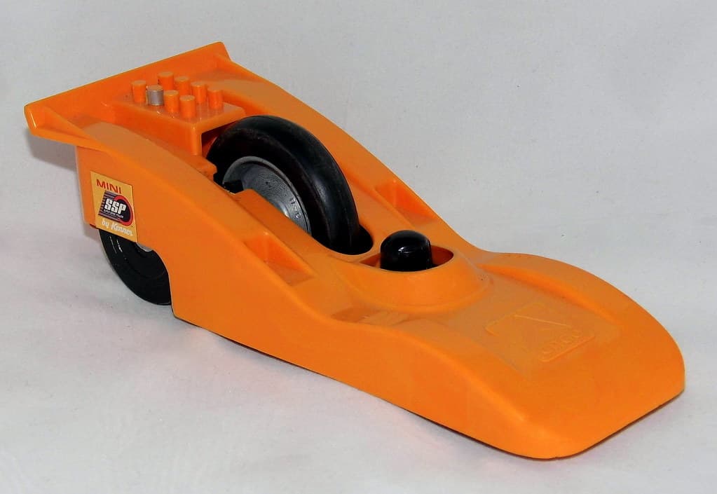 Vintage Kenner Mini SSP ripcord race car