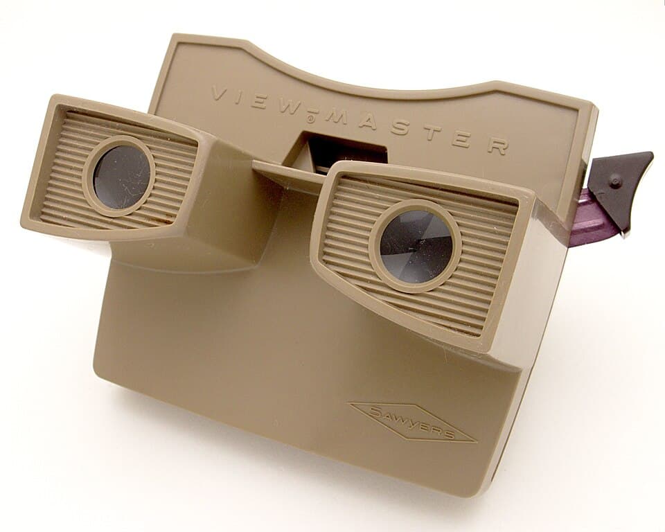 Sawyer model g view-master viewer