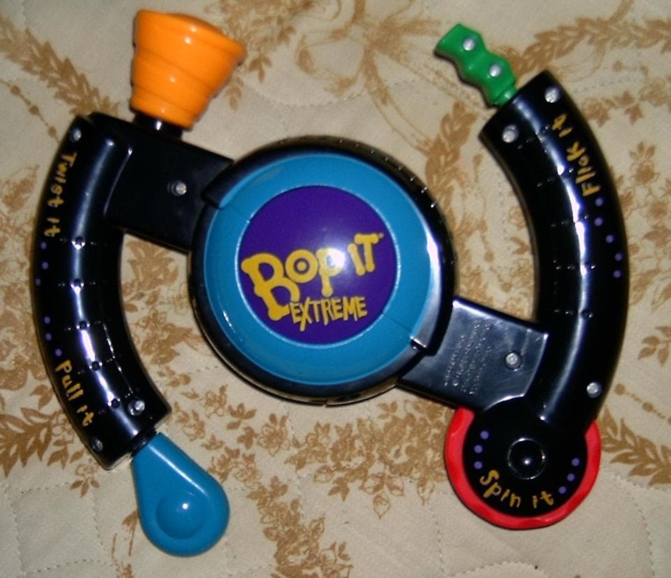 Bop It — Bop it Extreme