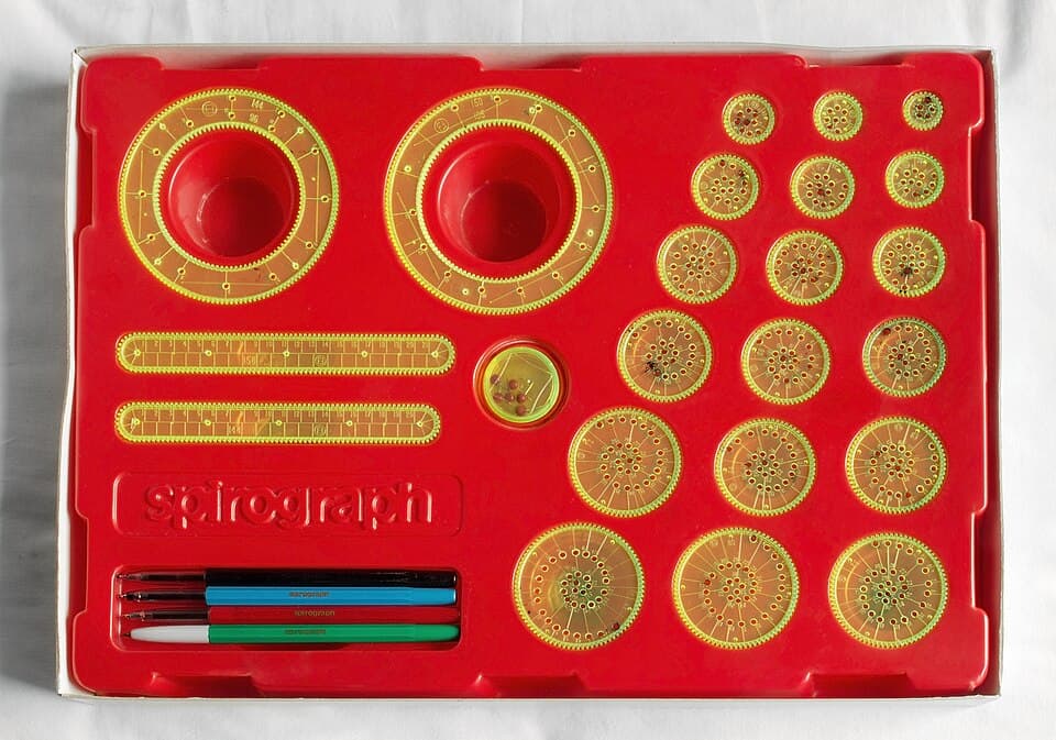 an early 1980s Palitoy Spirograph set.