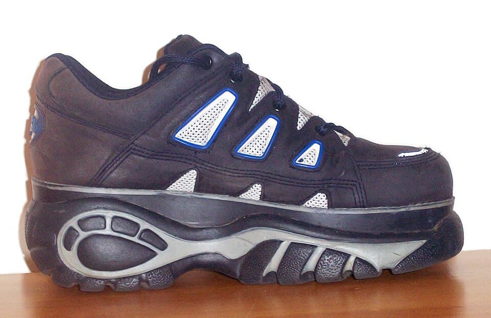 Buffalo platform trainer sneaker