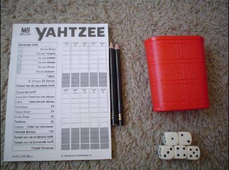 Vintage 1950s E.S. Lowe Yahtzee board game box