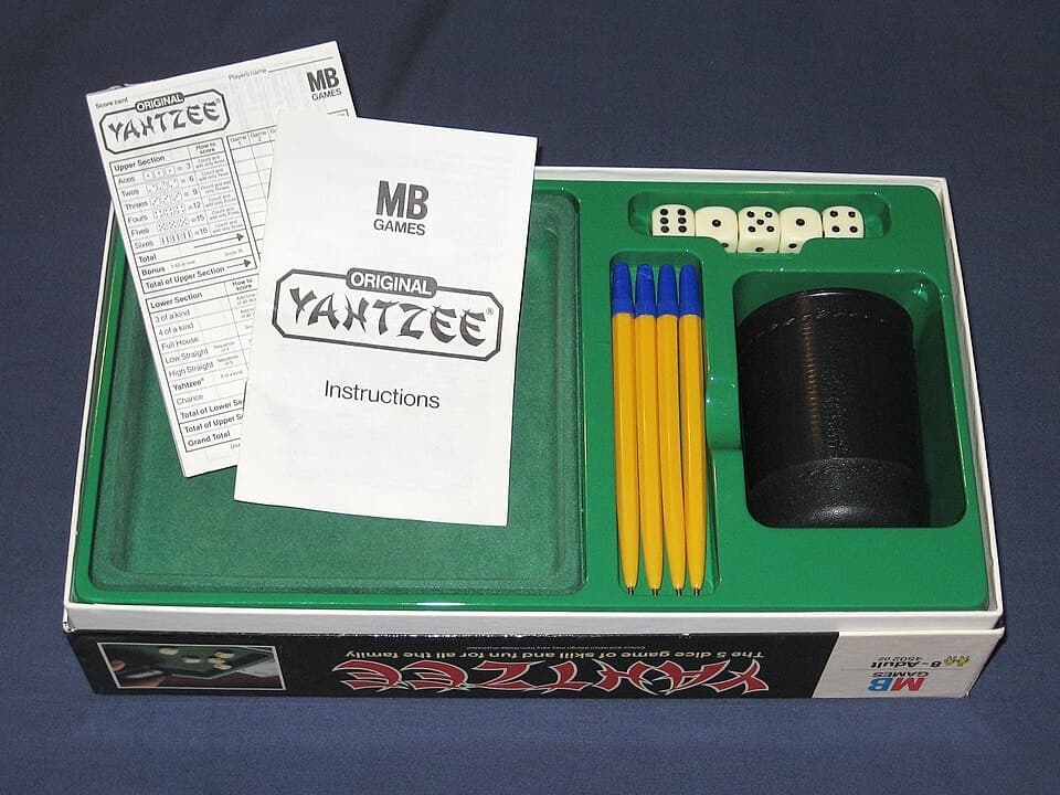 Yahtzee — Original Yahtzee game set - 1980s UK release